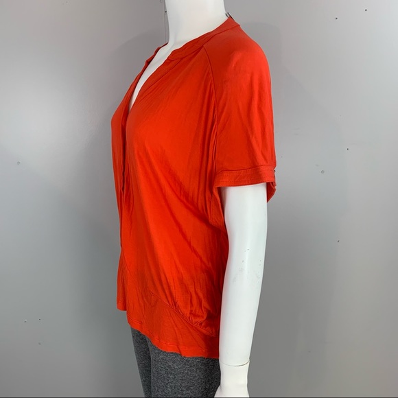 New! August Silk Shirt - Picture 3 of 13